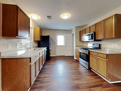 17210 Hawks Landing Dr, Hockley, TX 77447 - photo 4