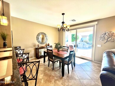 Dining Rm