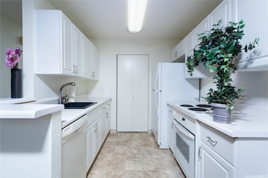 94-686 Lumiauau St unit UU204, Waipahu, HI 96797 - photo 4