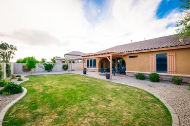 Large back yard for entertaining