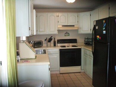 19 Castle Rock Dr, Charlestown, RI 02813 - photo 3