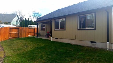 1589 Inverness Dr, Medford, OR 97504 - photo 5