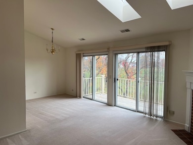 307 Glasgow Ln unit V2, Schaumburg, IL 60194 - photo 6