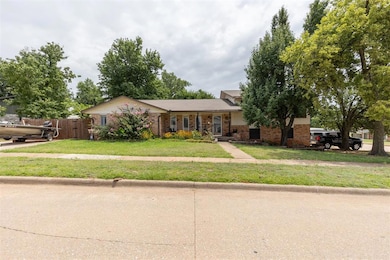 2008 E Willow Creek Terrace, Mustang, OK 73064 - photo 3