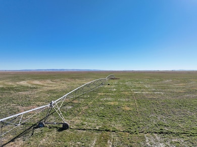 70785 Old Experiment Ln, Burns, OR 97720 - photo 2