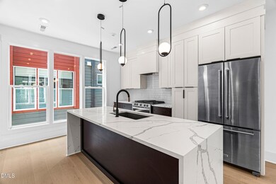 10 Seawell Ave unit 102, Raleigh, NC 27601 - photo 4