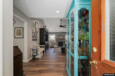 2052 Chase Loop SW, Albany, OR 97321 - photo 7