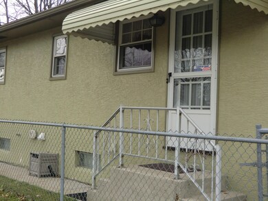 483 Erickson Ave, Columbus, OH 43213 - photo 4