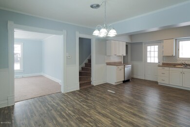 544 Elm-107