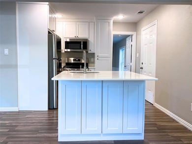 1801 Lawther Dr, River Oaks, TX 76114 - photo 6