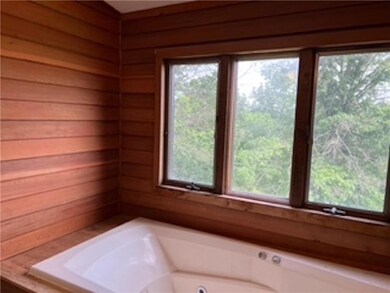 7815 Corning Rd, Zionsville, PA 18092 - photo 6