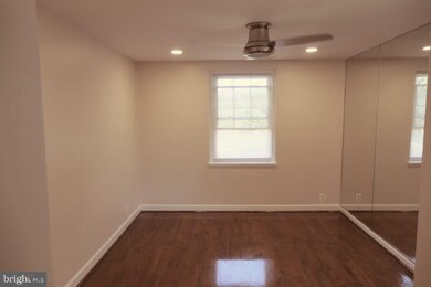 3359 S Wakefield St unit B1, Arlington, VA 22206 - photo 6