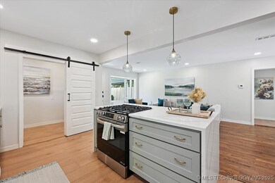 1140 E 16th St, Tulsa, OK 74120 - photo 5