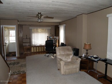38 S Carlisle St, Allentown, PA 18109 - photo 2