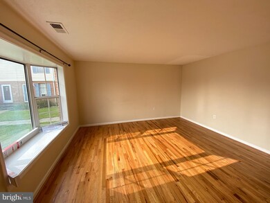 111 Nottoway Dr, Stephens City, VA 22655 - photo 2