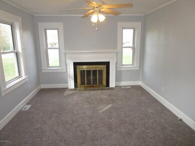 204 S Shore Dr, Jacksonville, NC 28540 - photo 4