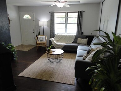 1016 Russell Ln, Bedford, TX 76022 - photo 6