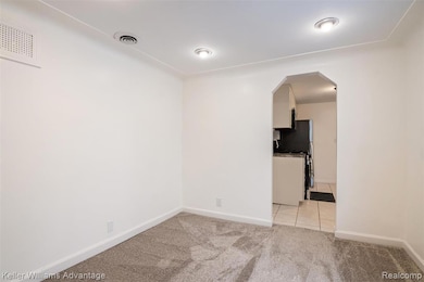 20406 Floral St, Livonia, MI 48152 - photo 7