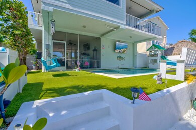 4 Back of 19 Avenue D