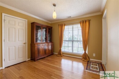 Separate dining room