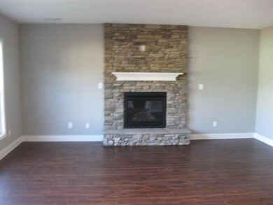 2021 Gusty Wind Ln, Knoxville, TN 37932 - photo 4