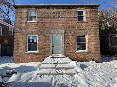 9926 S Luella Ave, Chicago, IL 60617 - photo 2