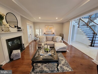 241 Cecelia Acres Dr, Warminster, PA 18974 - photo 4