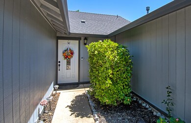 Exterior Front Entry