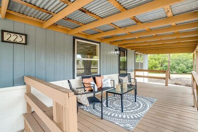 223 Bryon Dr, Weatherford, TX 76085 - photo 2