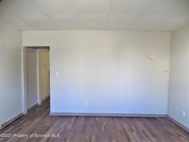 21 W Noble St, Nanticoke, PA 18634 - photo 7