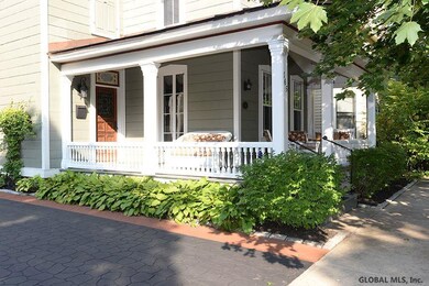 165 Spring St, Saratoga Springs, NY 12866 - photo 5