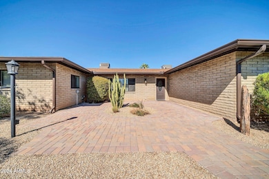 3518 E Desert Cove Ave-6