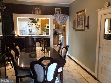 52 N 28th St, Camden, NJ 08105 - photo 6