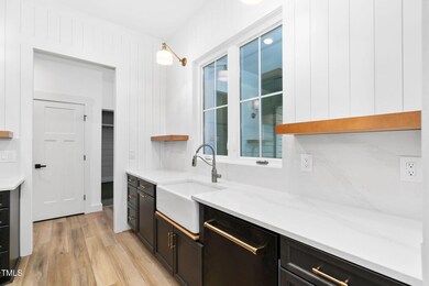 36-web-or-mls-2963-frst-crk-ln