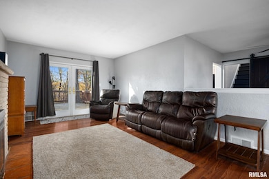 309 Timber Ln, East Peoria, IL 61611 - photo 5