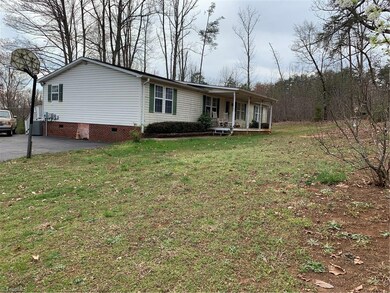 4486 Nc 704 Hwy E, Sandy Ridge, NC 27046 - photo 2