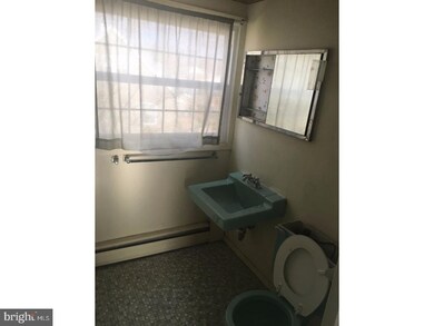 79 Pheasant Ln, Willingboro, NJ 08046 - photo 7