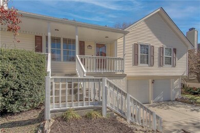 705 Furlong Dr, Raymore, MO 64083 - photo 3