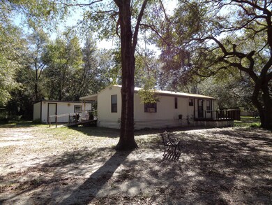 310 Scott Ave, Interlachen, FL 32148 - photo 3