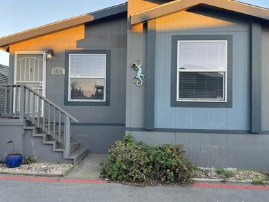 20 Russell Rd unit 64, Salinas, CA 93906 - photo 2