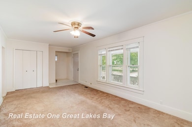 217 W 7th Ave, Flint, MI 48503 - photo 2