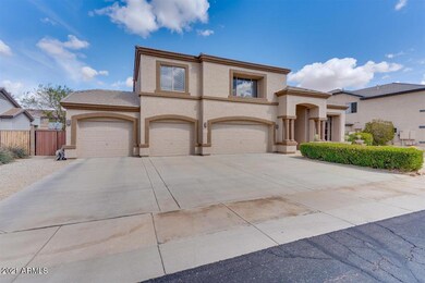 06-6Front of home