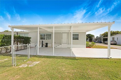 19800 SW 180th Ave unit 29, Miami, FL 33187 - photo 3