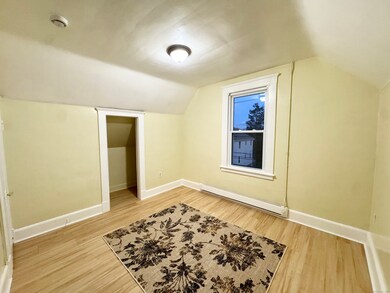 54 New Haven Ave unit 3rd floor, Waterbury, CT 06708 - photo 7