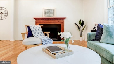 115 W Bishop Hollow Rd, Media, PA 19063 - photo 5