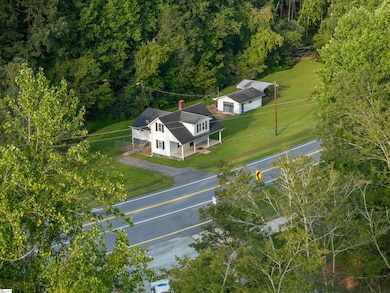 4273 Geer Hwy, Marietta, SC 29661 - photo 4