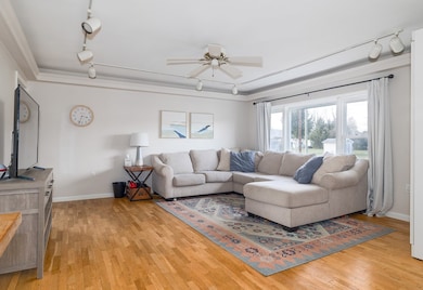 102 Parallel St, Elkland, PA 16920 - photo 4