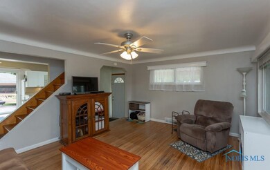 917 Custer Dr, Toledo, OH 43612 - photo 6