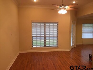 6070 Creekside Cir, Tyler, TX 75703 - photo 2