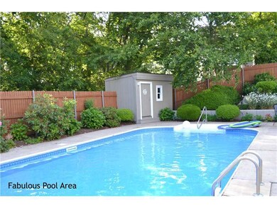 Swimming Pool/Hot Tub/Sauna.